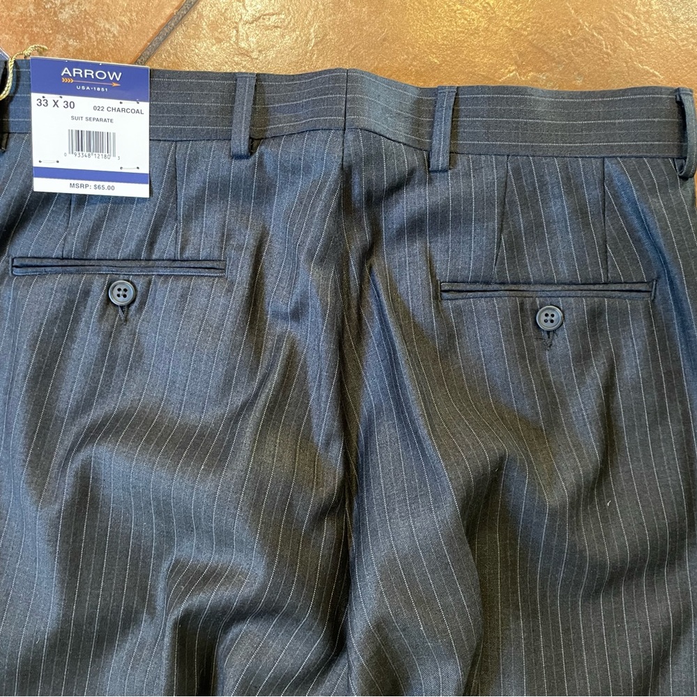 Arrow Subtle Pinstripe Single Breasted Suit in Charcoal Gray Size 38 NWT $240‎ - Picture 14 of 14